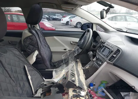 2012 Toyota Venza Le z USA, uszkodzony, nr VIN 4T3BA3BB3CU032348